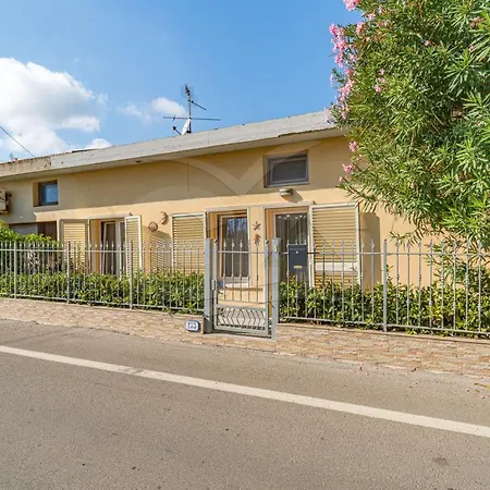 Casa vacanze Villino Aloe - Goelba