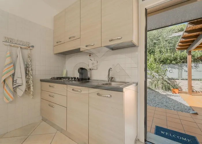 Дом отдыха Villino Aloe - Goelba